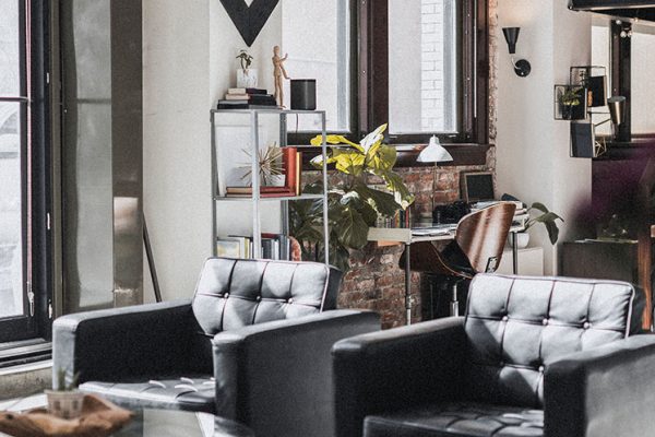 vintage-wooden-home-interior-design-2022-12-16-00-19-04-utc.jpg
